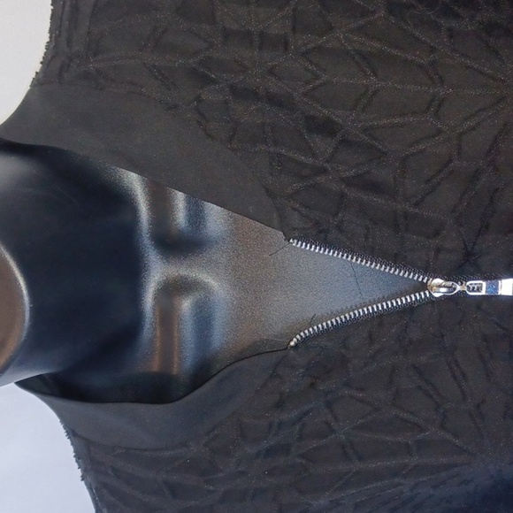 Relativity Sheer sleeves Textured Zip Up Jacket, elastic cuffs and bottom EUC - Picture 2 of 8